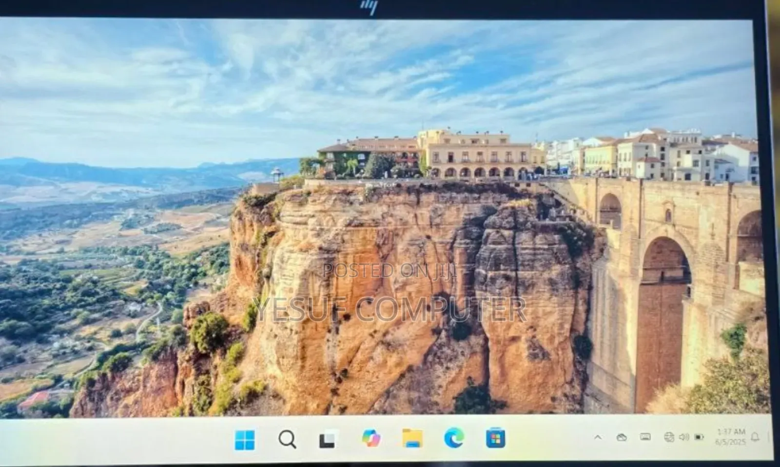 New Laptop HP Envy X360 8GB Intel Core I5 SSD 1T