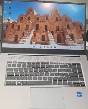 New Laptop HP ZBook 14 16GB Intel Core I7 SSD 512GB