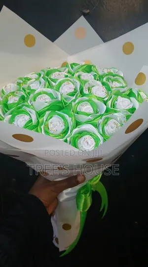 Photo - Hand-Made Mixed Flower Bouquet/ የእጅ ስሪ የአበባ እቅፎች