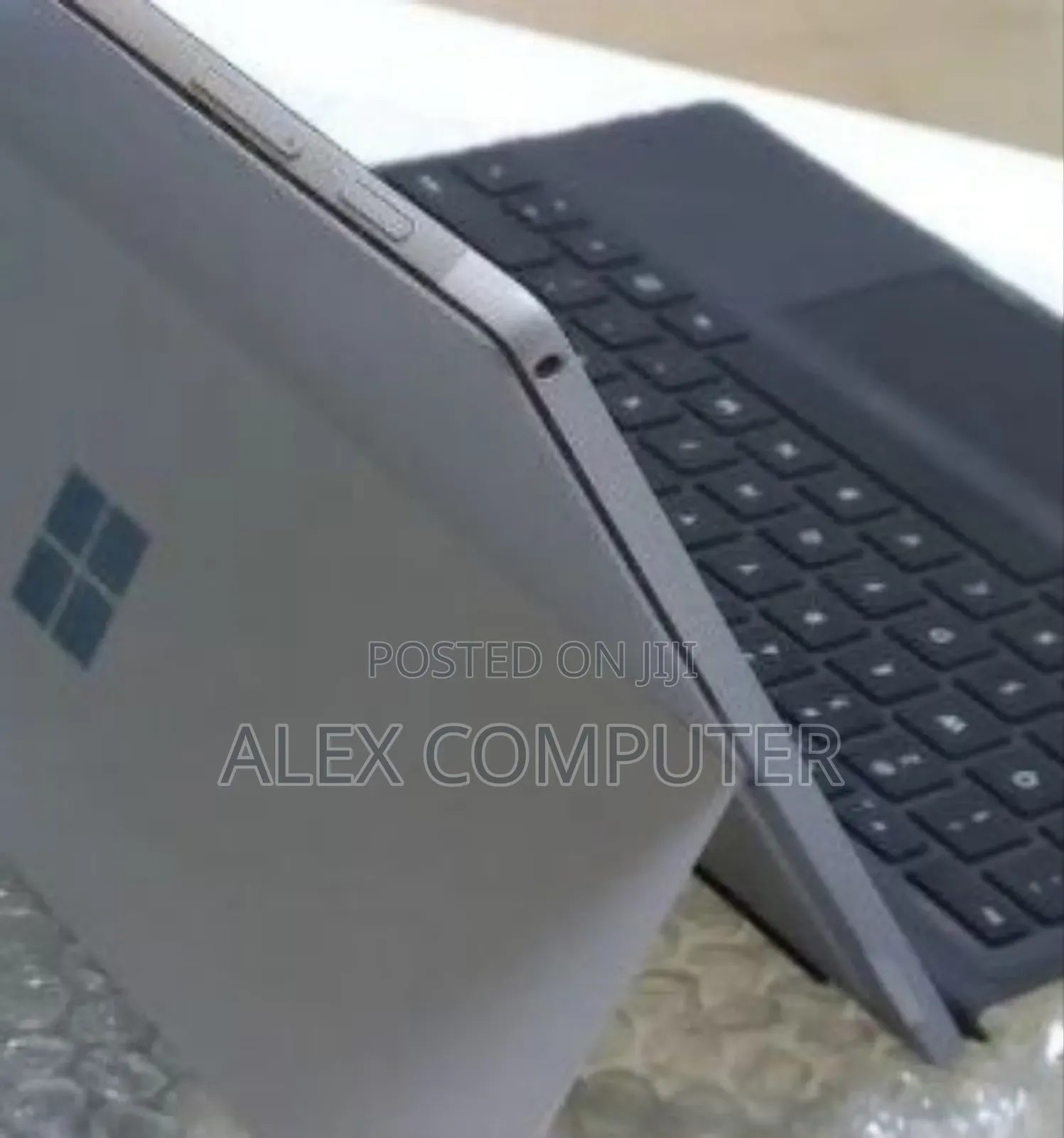 New Laptop Microsoft Surface Pro 16GB Intel Core I7 SSD 512GB