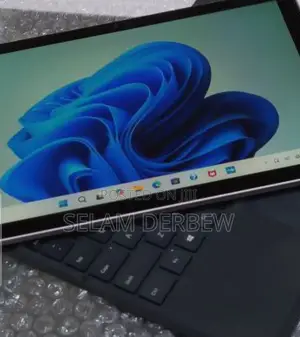 New Laptop Microsoft Surface Pro 5 16GB Intel Core I7 SSD 512GB