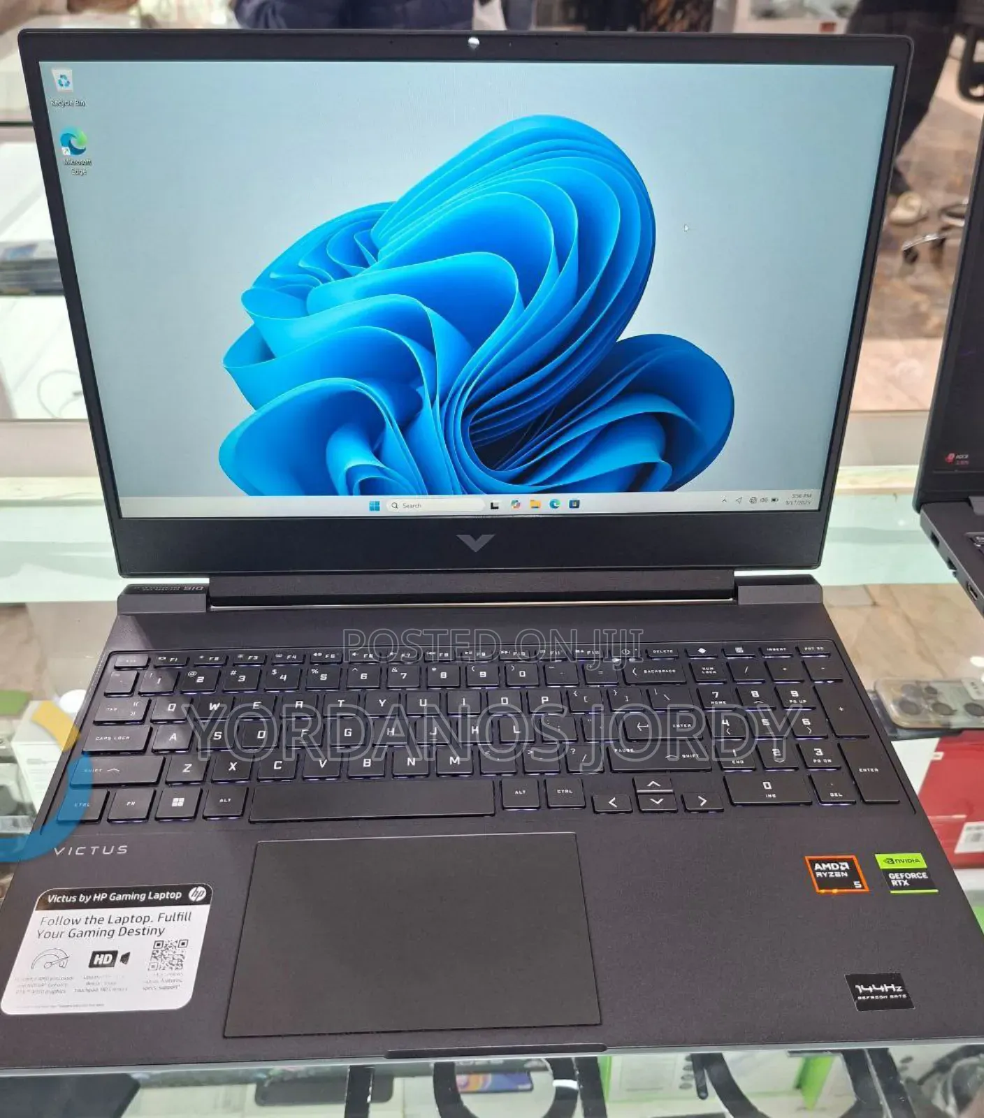 New Laptop HP Victus 15 32GB AMD Ryzen 5 SSD 1T