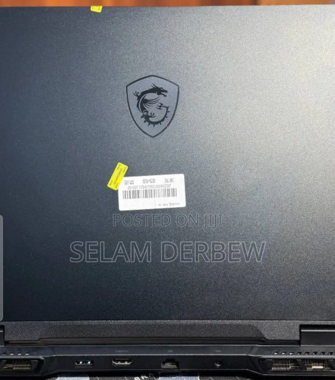 New Laptop MSI Crosshair 17 16GB Intel Core I7 SSD 1T