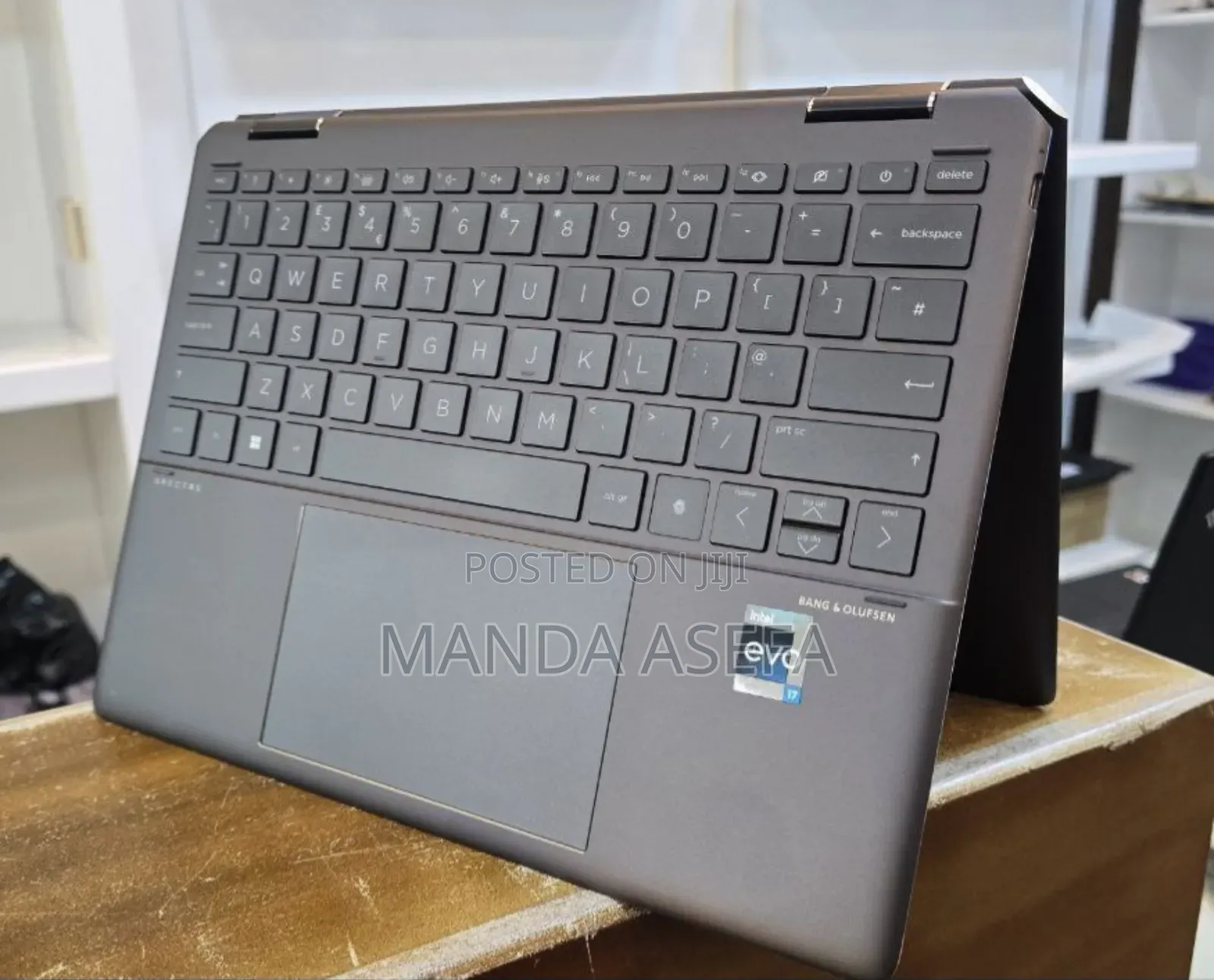 New Laptop HP Spectre 16GB Intel Core I7 SSD 1T