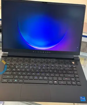 New Laptop Alienware Area-51m 16GB Intel Core I7 SSD 512GB