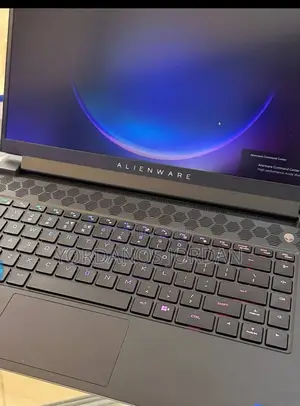 New Laptop Alienware Area-51m 16GB Intel Core I7 SSD 512GB