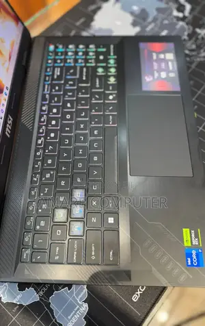 New Laptop MSI Crosshair 17 16GB Intel Core I7 SSD 1T