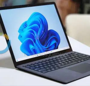 New Laptop Microsoft Surface 16GB Intel Core I7 SSD 512GB