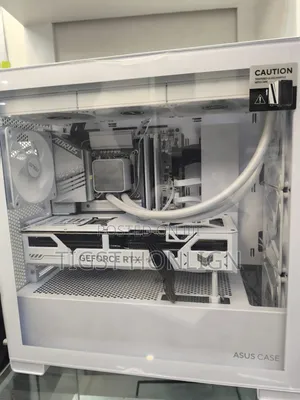 New Desktop Computer Asus ROG STRIX GD30CI 32GB Intel Core I9 SSD 1T