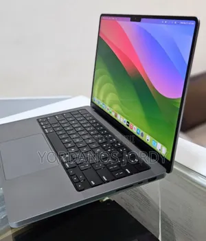 New Laptop Apple MacBook Pro 2021 M1 16GB Apple M1 Pro SSD 512GB