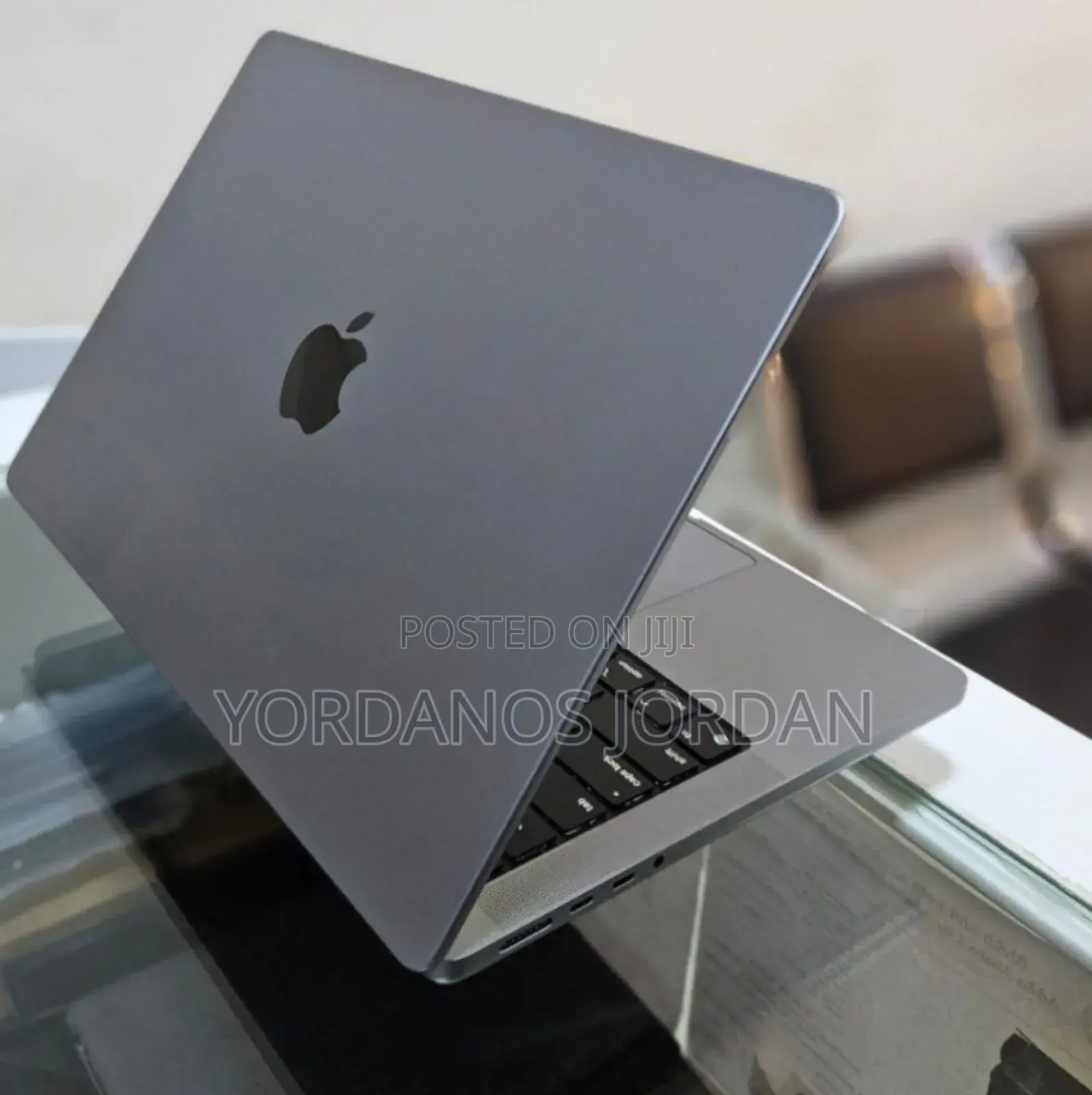New Laptop Apple MacBook Pro 2021 M1 16GB Apple M1 Pro SSD 512GB