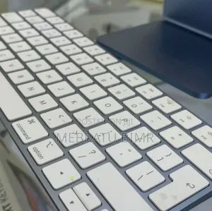 New Desktop Computer Apple iMac M3 8GB Apple M3 SSD 256GB