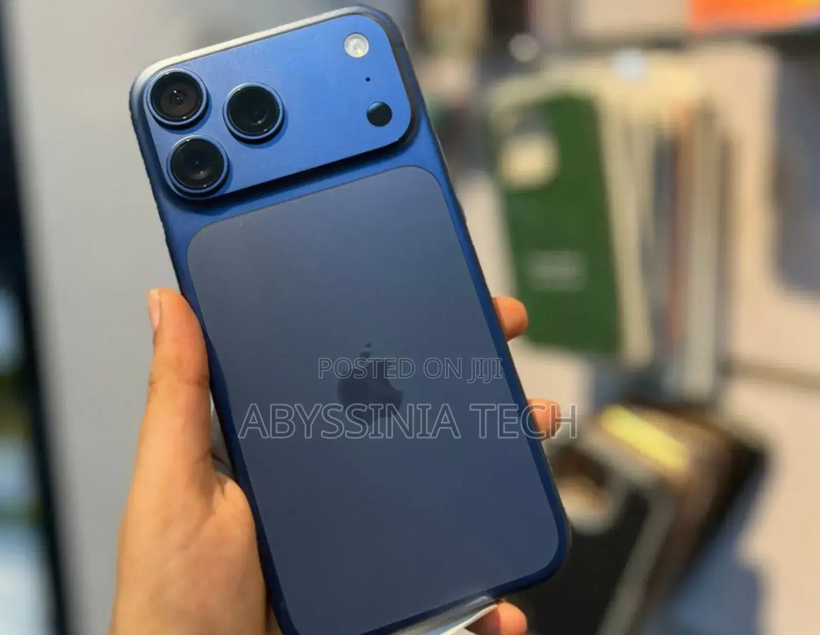 New Apple iPhone 17 Pro Max 256 GB Blue