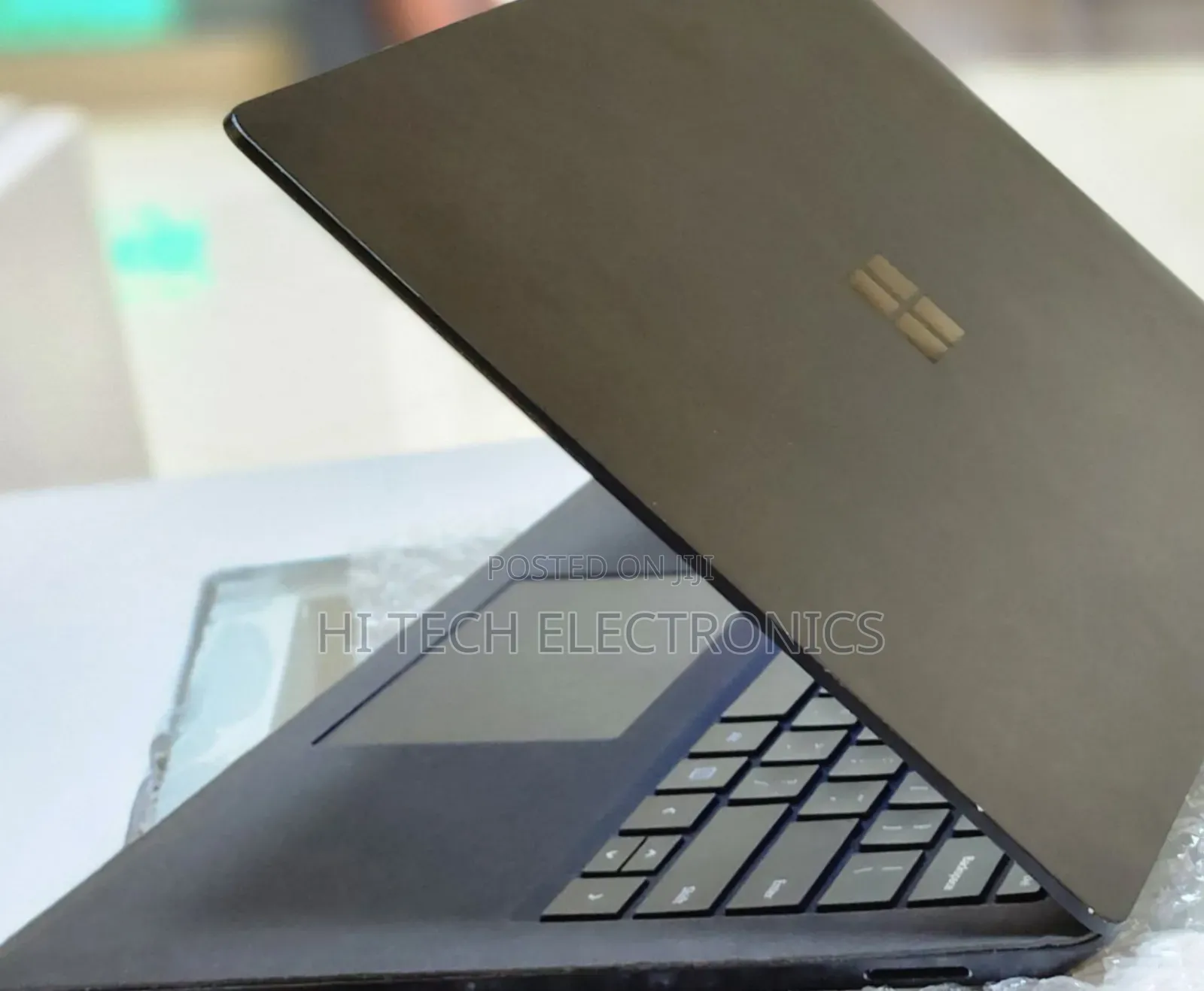 New Laptop Microsoft Surface 16GB Intel Core I7 SSD 512GB