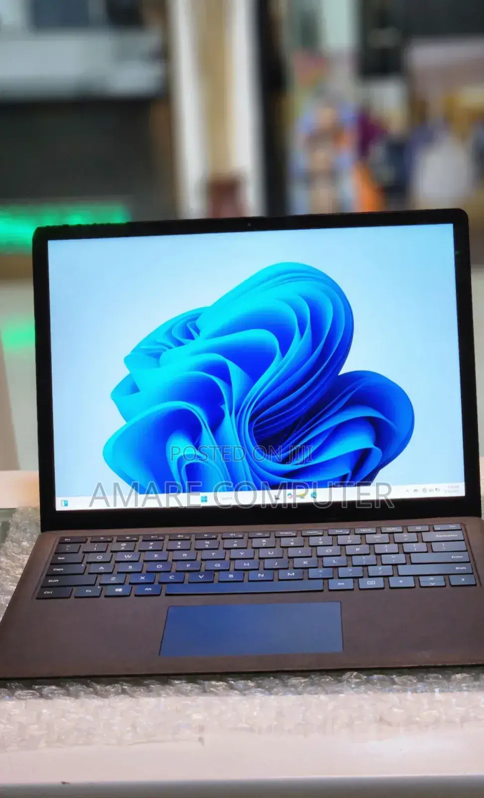 New Laptop Microsoft Surface 16GB Intel Core I7 SSD 512GB