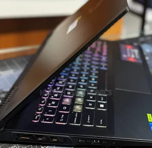 New Laptop MSI Crosshair 15 16GB Intel Core I7 SSD 1T