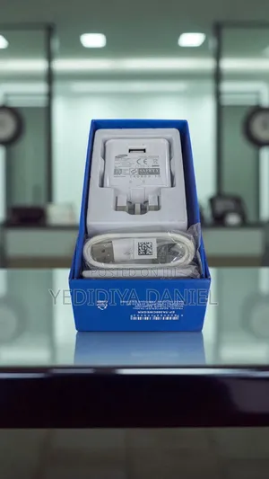 Photo - Samsung Adaptive Fast Charging (Model Ep-Ta300) Micro Usb Cable