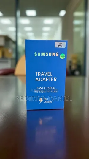 Samsung Adaptive Fast Charging With a Micro Usb Cable.