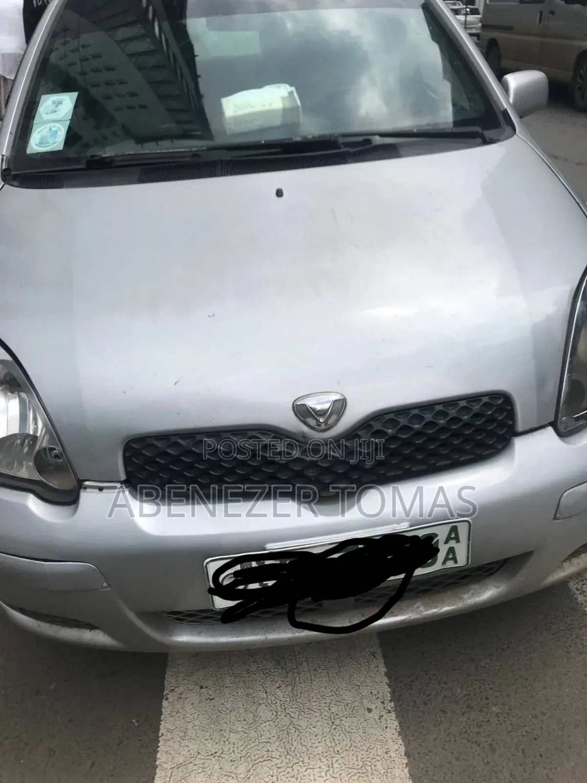 Toyota Vitz 2003 Silver