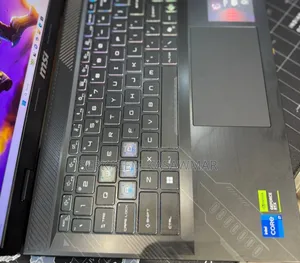 New Laptop MSI Crosshair 15 16GB Intel Core I7 SSD 1T