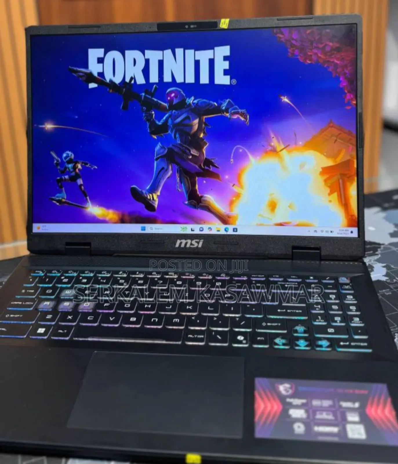 New Laptop MSI Crosshair 15 16GB Intel Core I7 SSD 1T