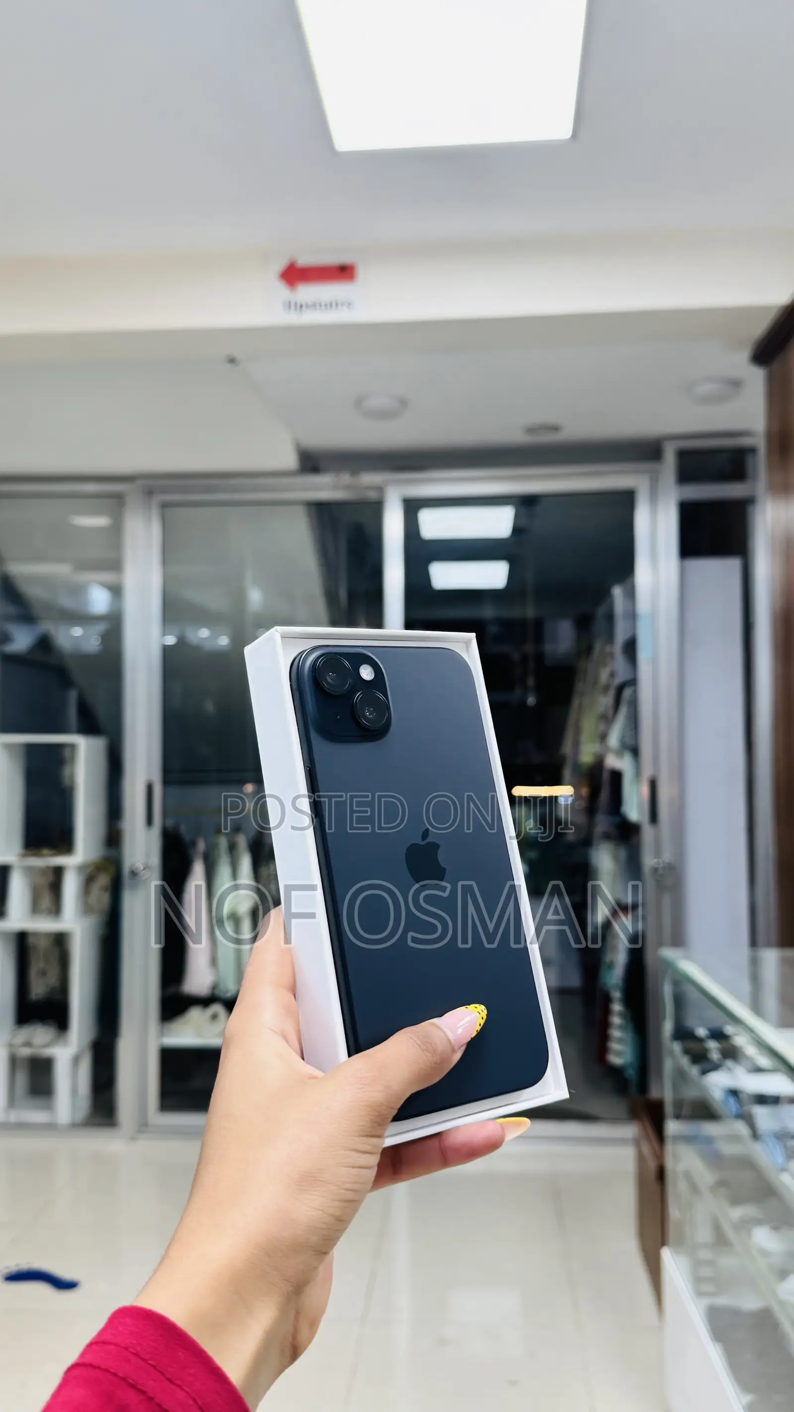 New Apple iPhone 15 Plus 128 GB Black