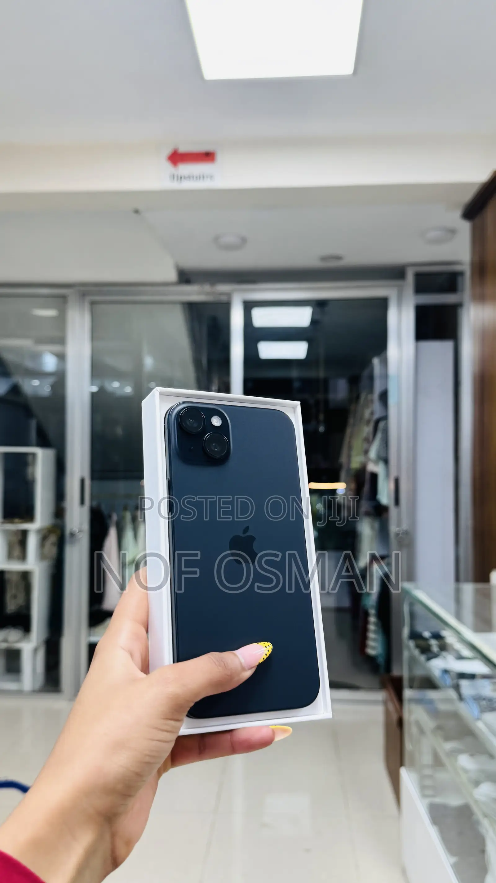 New Apple iPhone 15 Plus 128 GB Black