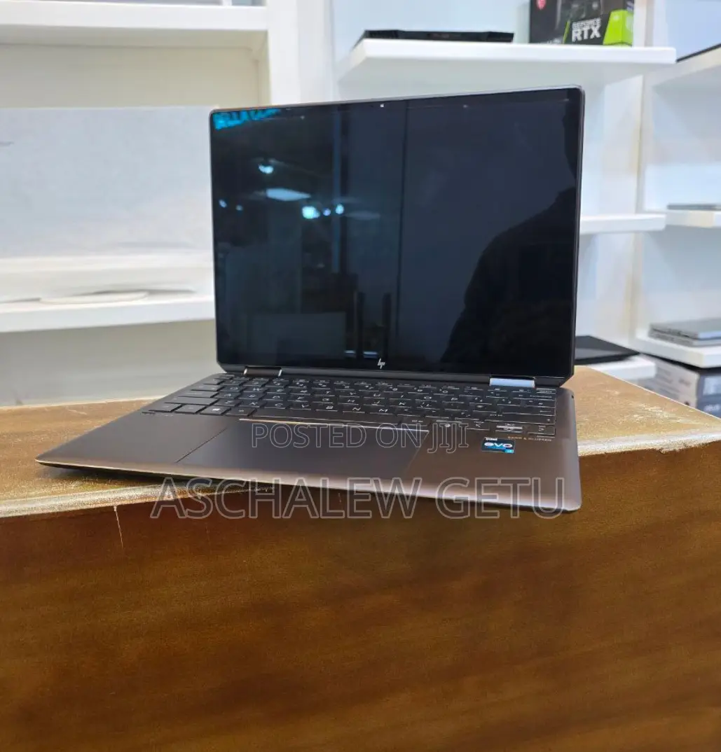 New Laptop HP Spectre 16GB Intel Core I7 SSD 1T