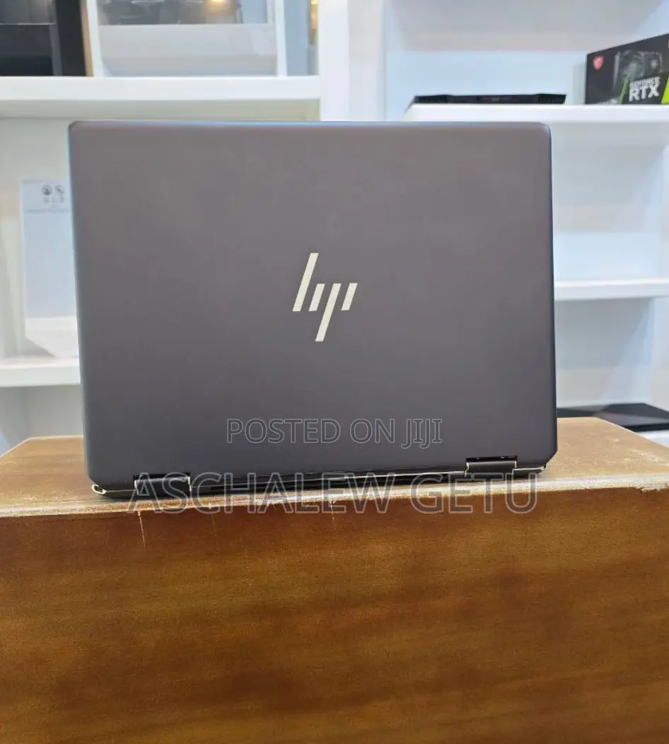 New Laptop HP Spectre 16GB Intel Core I7 SSD 1T