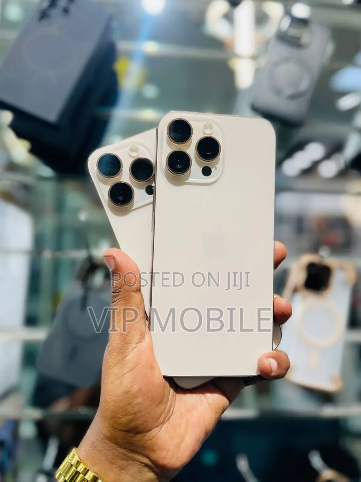 New Apple iPhone 15 Pro Max 256 GB Gold