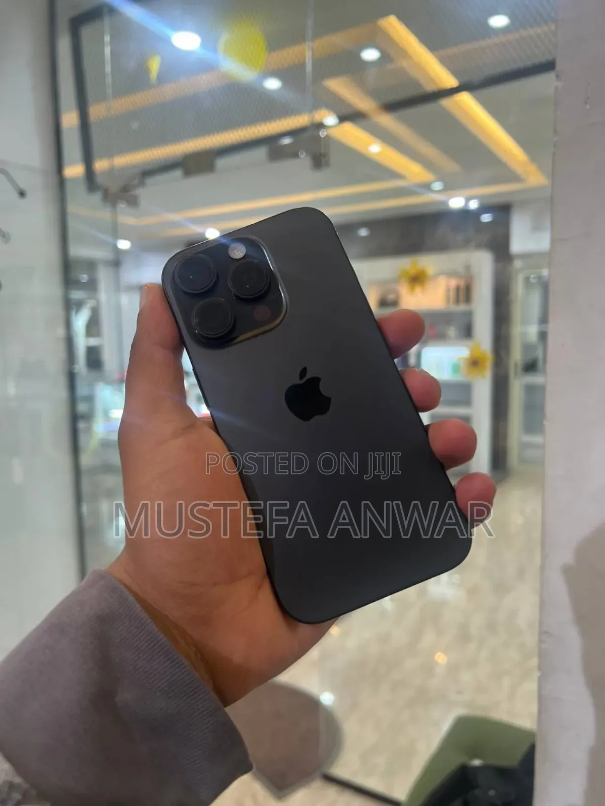 New Apple iPhone 16 Pro Max 256 GB Black