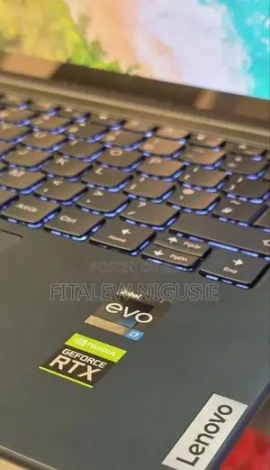 New Laptop Lenovo 16GB Intel Core I7 SSD 1T