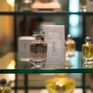 Photo - Boss the Scent for Her Eau De Parfum by Hugo Boss
