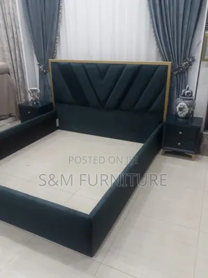 Facile 1.50 Meter Bed With Top Quality.