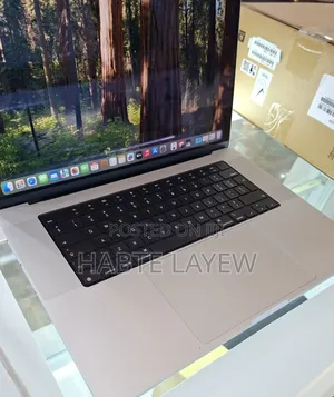Photo - New Laptop Apple MacBook Pro M1 16GB Apple M1 SSD 1T