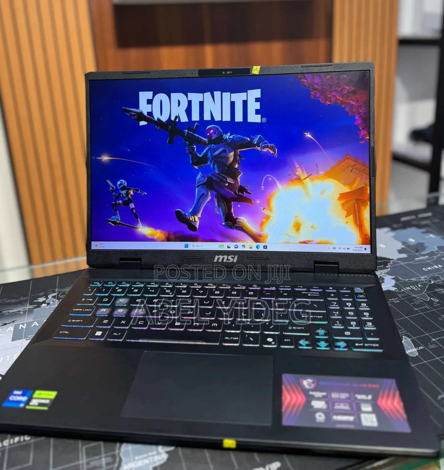 New Laptop MSI Crosshair 17 16GB Intel Core I7 SSD 1T