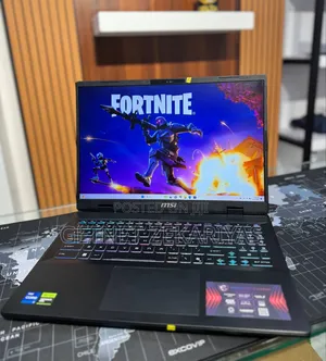 New Laptop MSI Crosshair 17 16GB Intel Core I7 SSD 1T