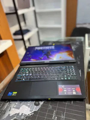 New Laptop MSI Crosshair 17 16GB Intel Core I7 SSD 1T