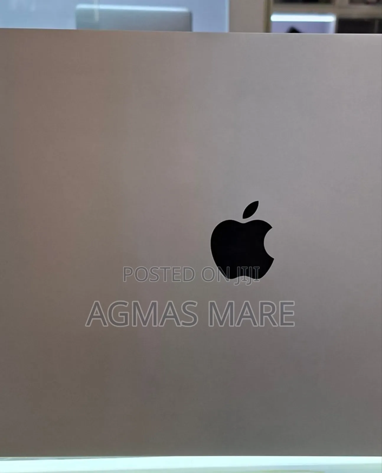 New Laptop Apple MacBook Pro M1 16GB Apple M1 Pro SSD 1T