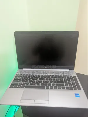 Photo - Laptop HP 250 G8 8GB Intel SSD 256GB