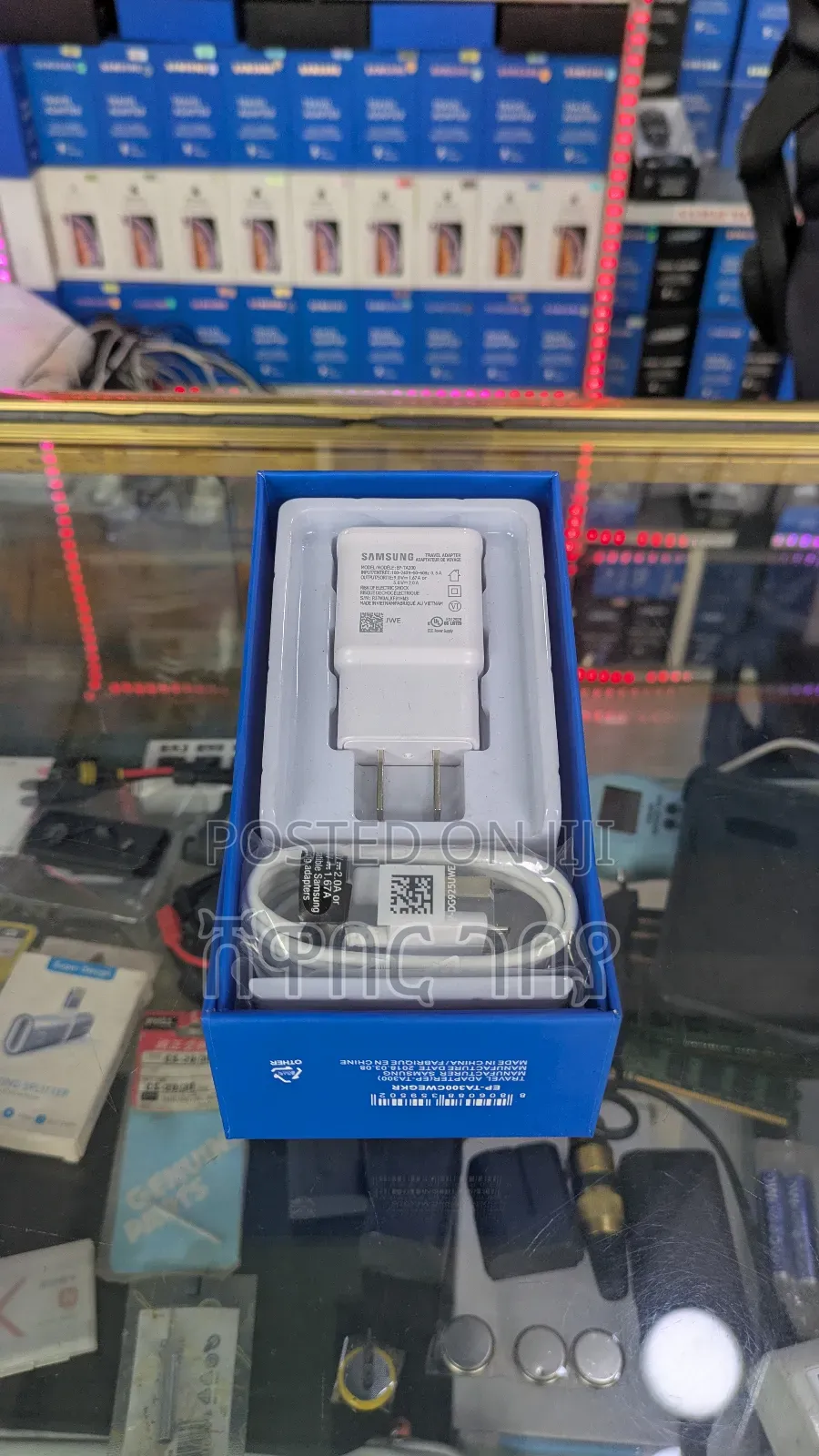 With Warranty!! Samsung Adaptive Fast Charger With Usb to Type-C Cable