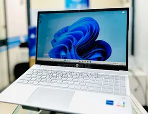 Photo - New Laptop HP Pavilion 15 16GB AMD Ryzen 7 SSD 512GB
