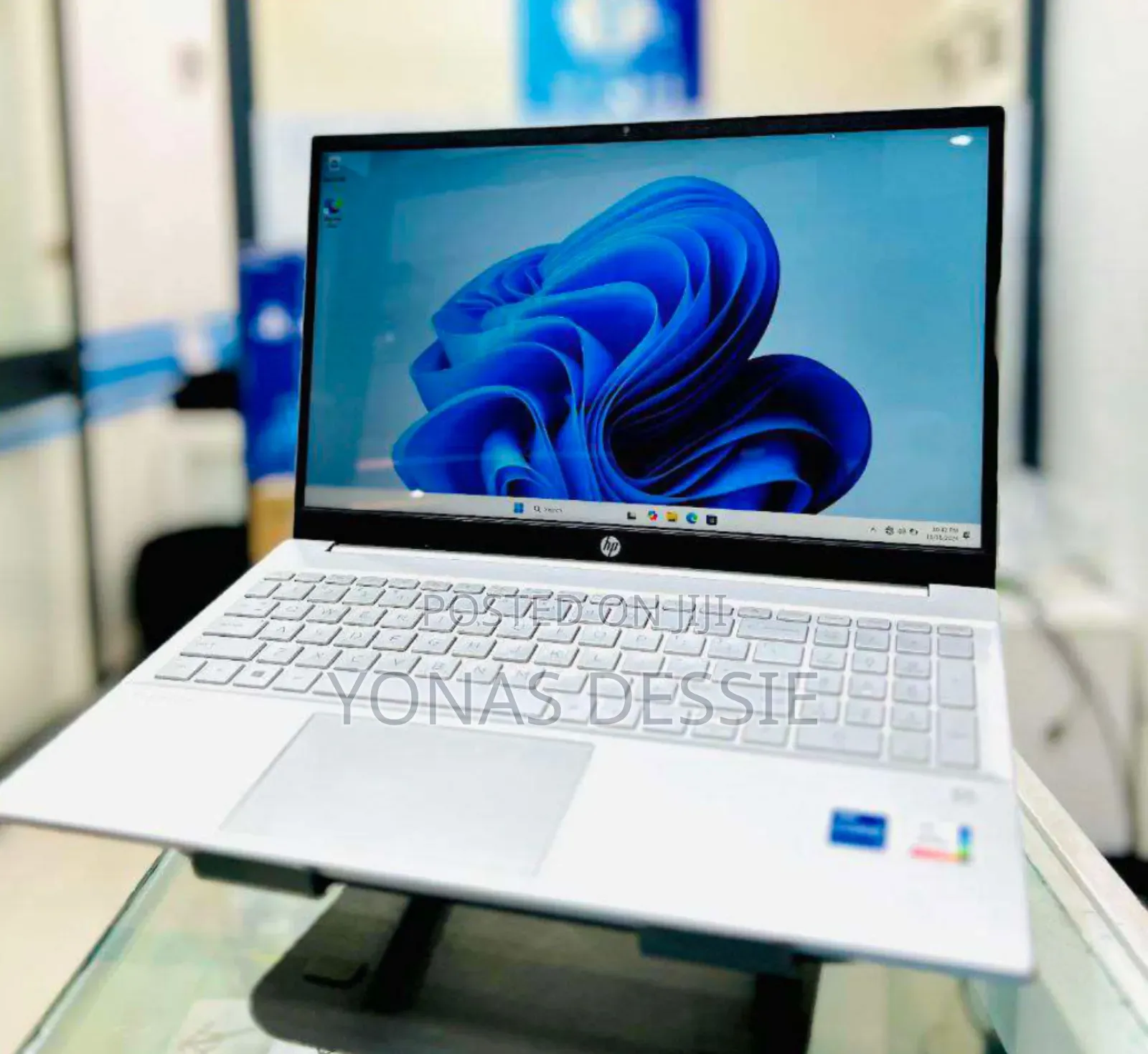 New Laptop HP Pavilion 15 16GB AMD Ryzen 7 SSD 512GB