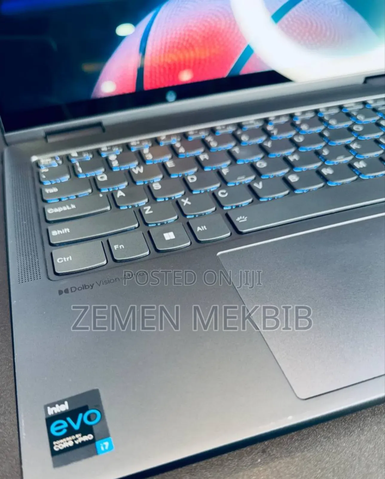 New Laptop Lenovo Yoga 7i 16GB Intel Core I7 SSD 512GB