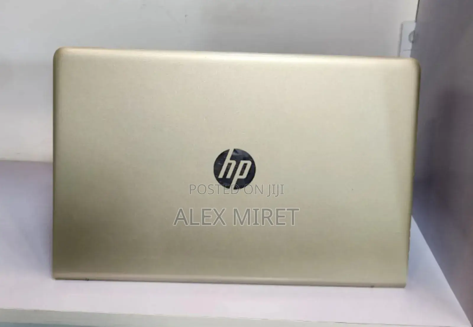 New Laptop HP Pavilion 15 8GB Intel Core I5 HDD 1T