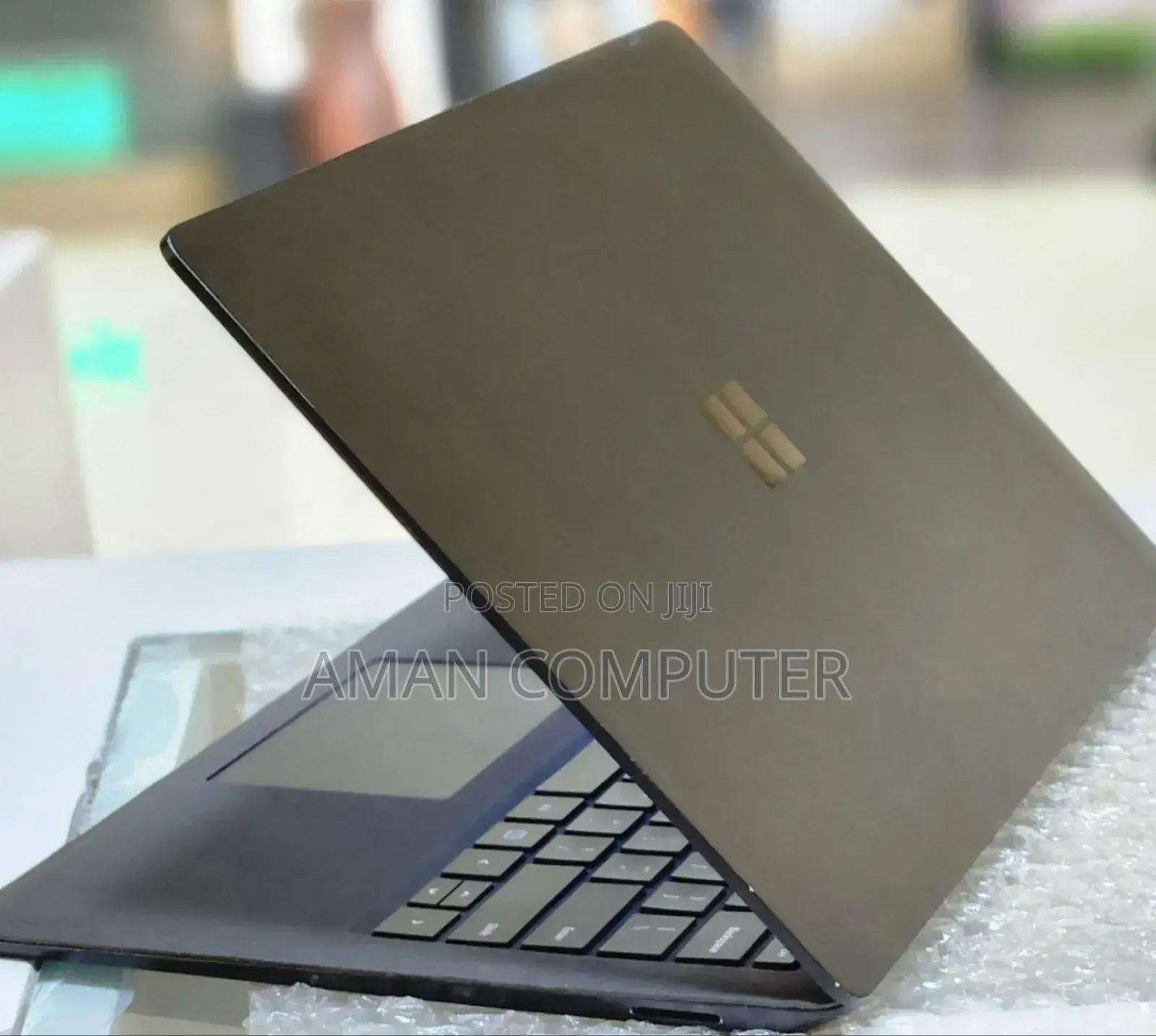 New Laptop Microsoft Surface 16GB Intel Core I7 SSD 512GB