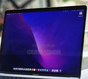 New Laptop Apple MacBook Pro 2017 16GB Intel Core I7 SSD 512GB