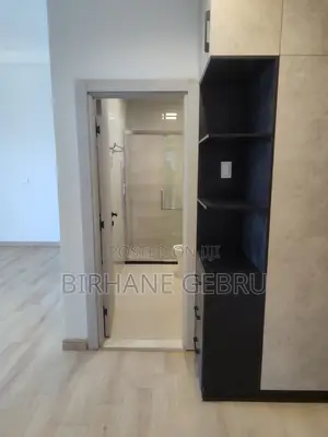 4bdrm Apartment in Luxury Apartiment, Yeka for sale