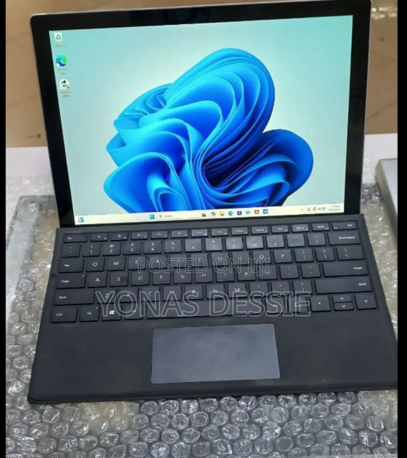 New Laptop Microsoft Surface Pro 7 16GB Intel Core i7 SSD 512GB