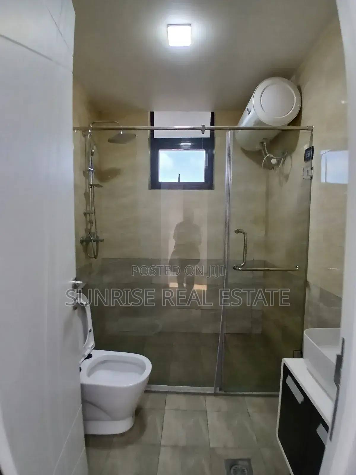 3bdrm Apartment in Meskel Flower, Bole for sale